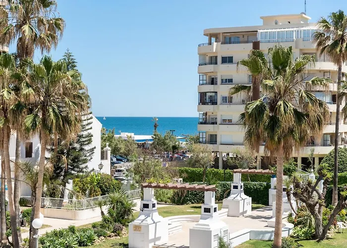 Дом отдыха Townhouse Beachside Фуэнхирола